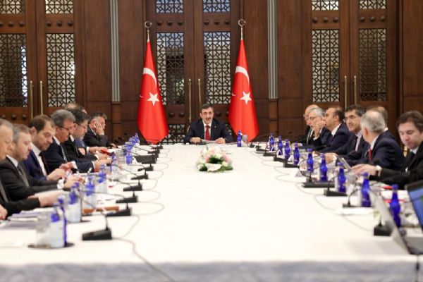 EKK'dan enflasyonla mücadelede kararlılık mesajı: Orta vadede tek haneye düşecek