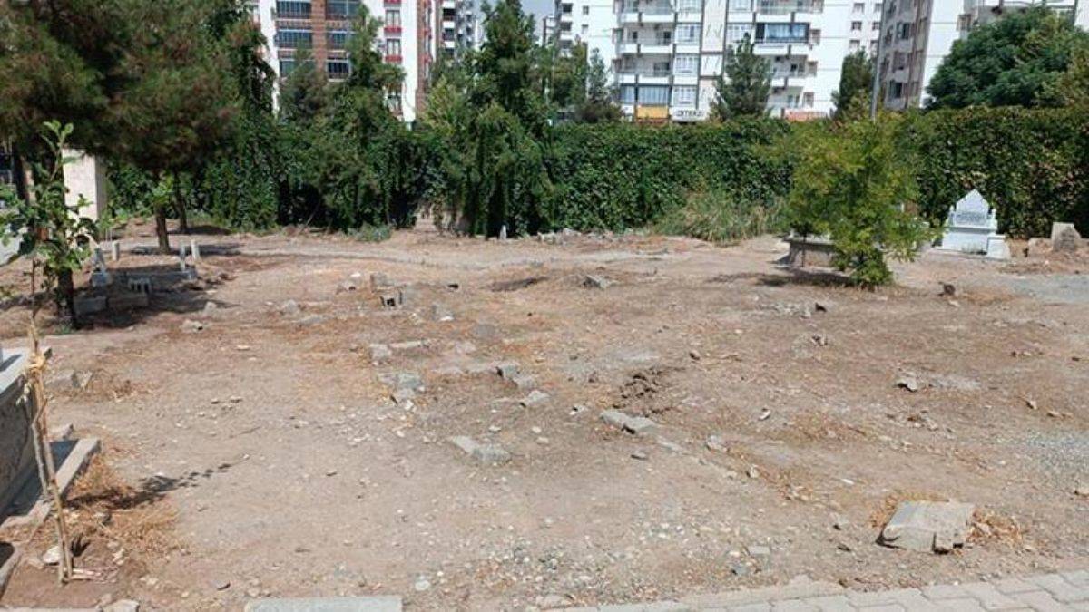 Mezarlıkta yeni doğmuş bebek bulundu