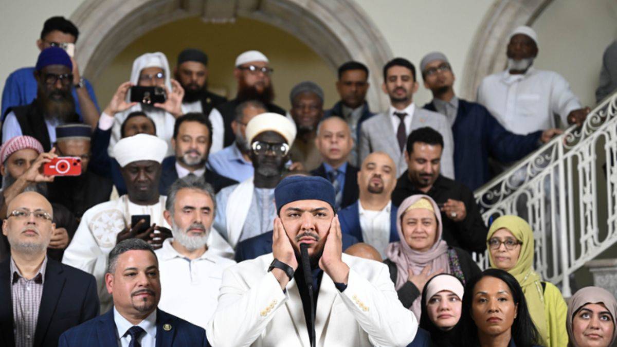 New York'ta ezanı açıktan okumak serbest