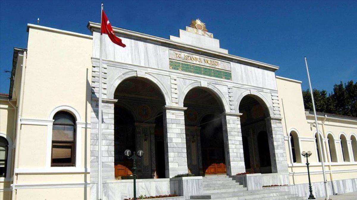 İstanbul Valiliği'nden alkol yasağı açıklaması