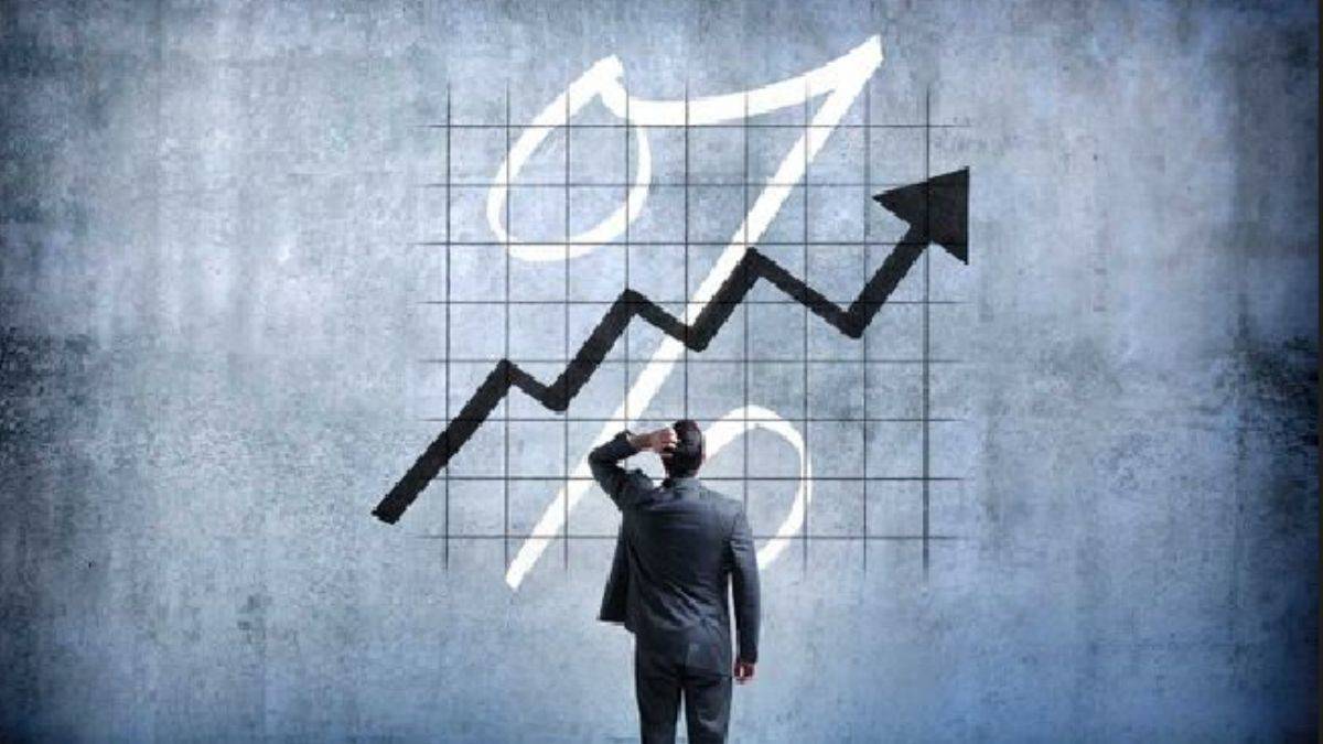 'Ortalık cahil finansçılarla dolu, ekonomi her şeyden koptu'