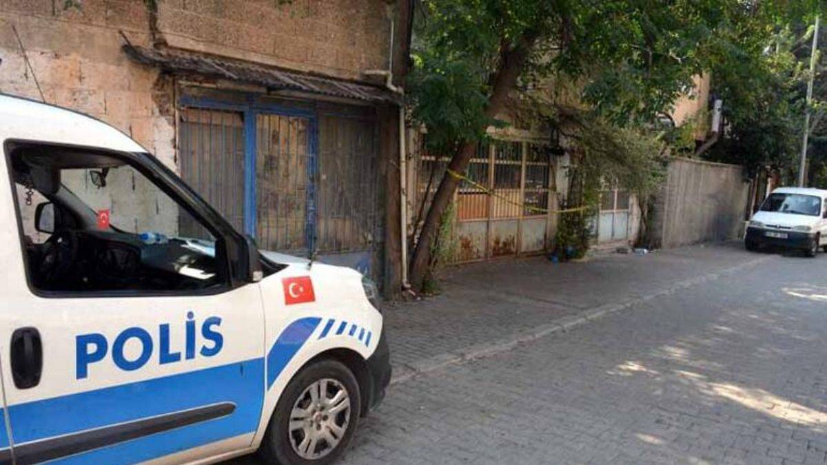 Eski eşi ile kayınvalidesini öldürüp intihar etti!