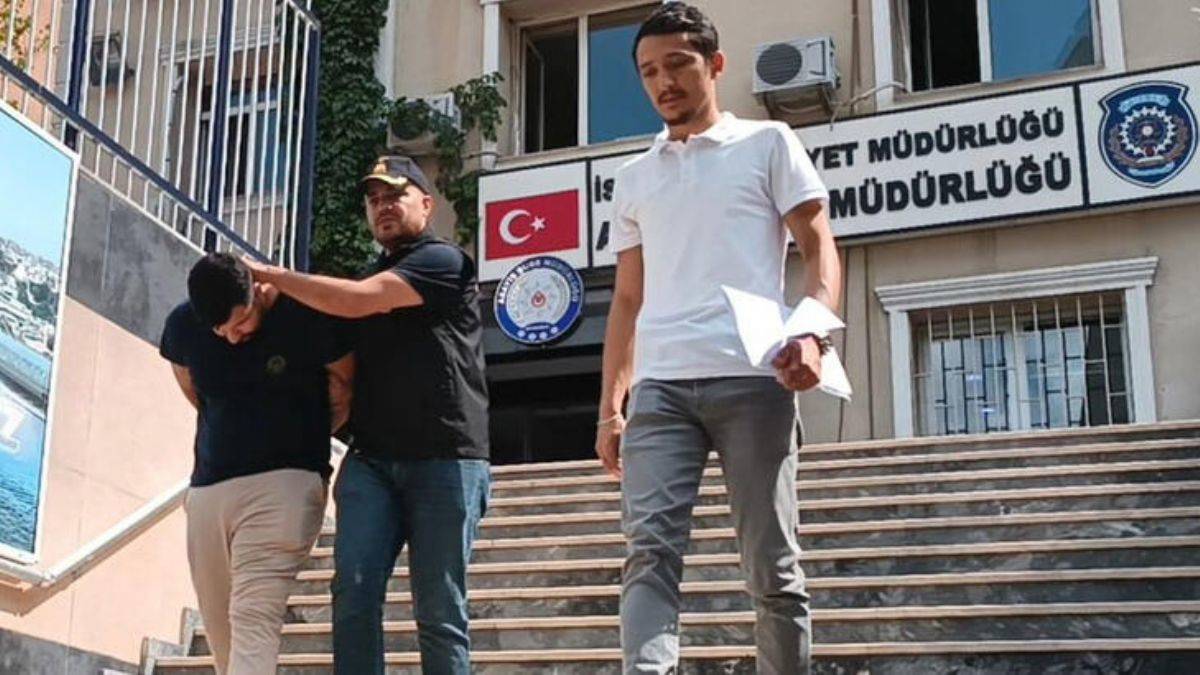 Telefon dolandırıcısına 40 bin Euro ve 300 gram altınını verdi