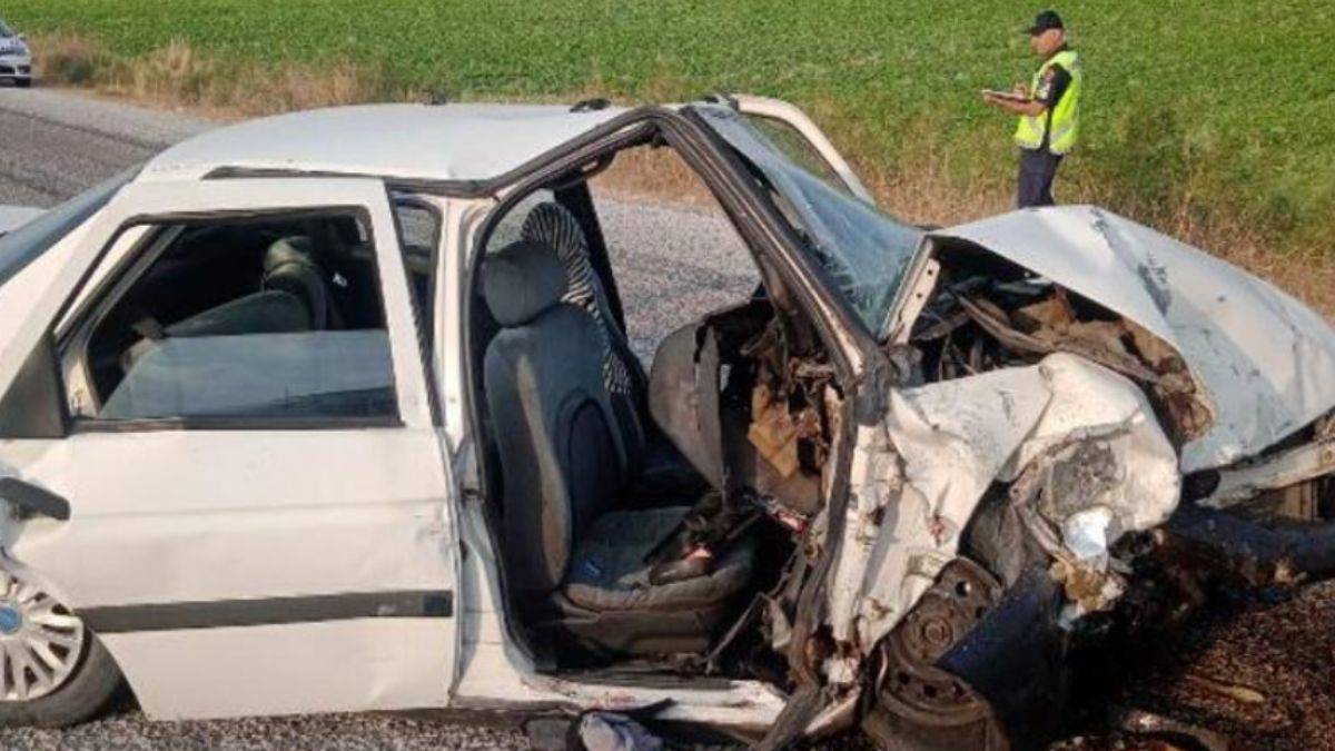 Çorum'da otomobiller çarpıştı: 2 ölü, 5 yaralı