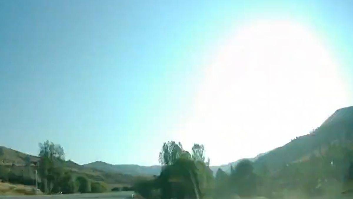 Ortalık gündüze döndü! Çok sayıda ilden 'göktaşı' görüntüleri paylaşıldı