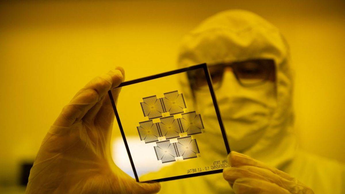 Ordular yapay zekayı her silaha yerleştirecek