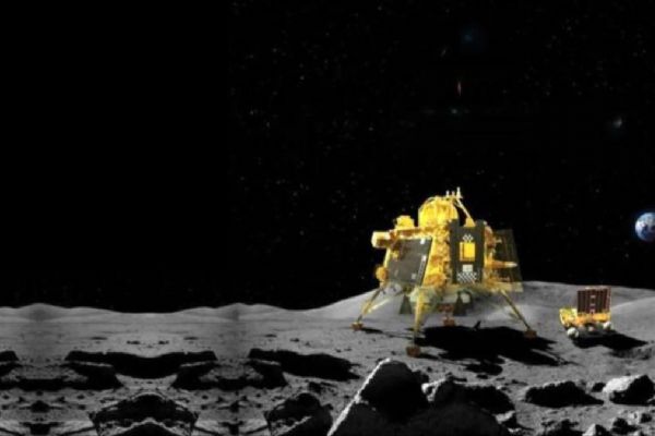 Hindistan'ın Ay'a yolladığı uzay aracı güney kutbundaki görevini tamamladı