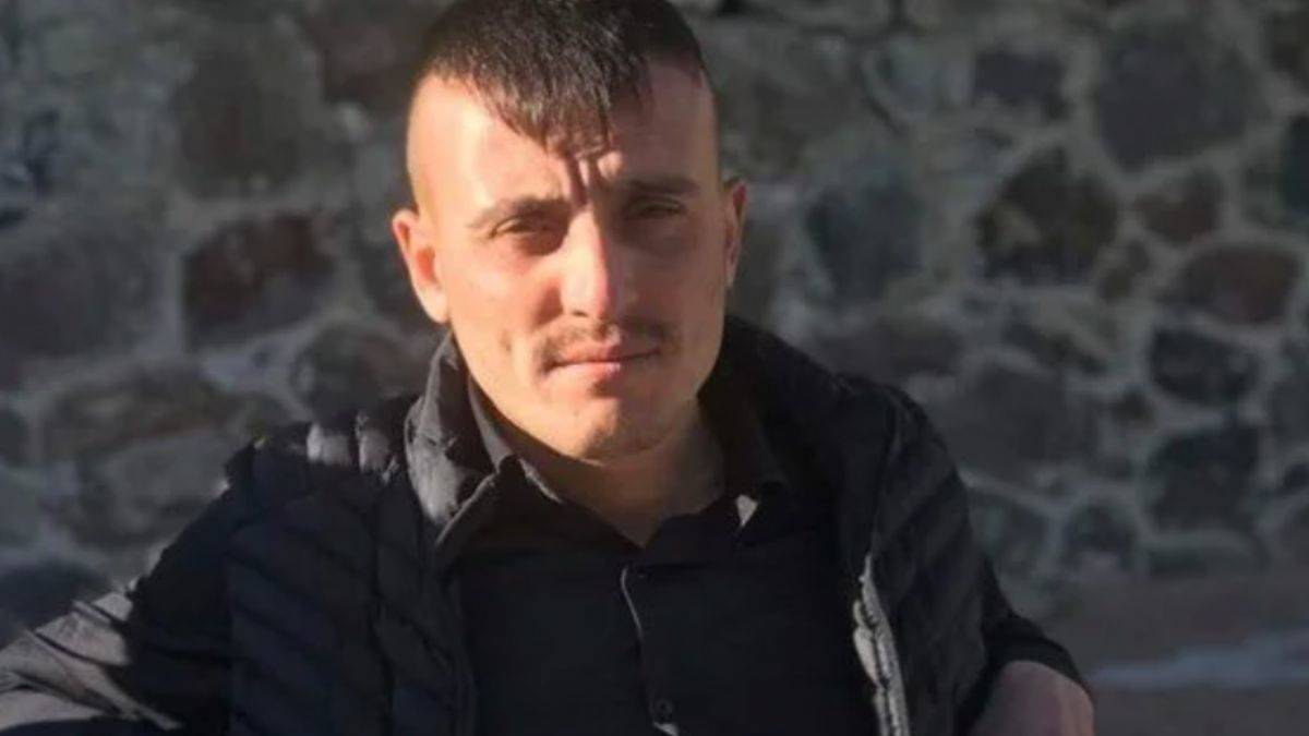 Arkadaşını öldürüp kendini ihbar etti