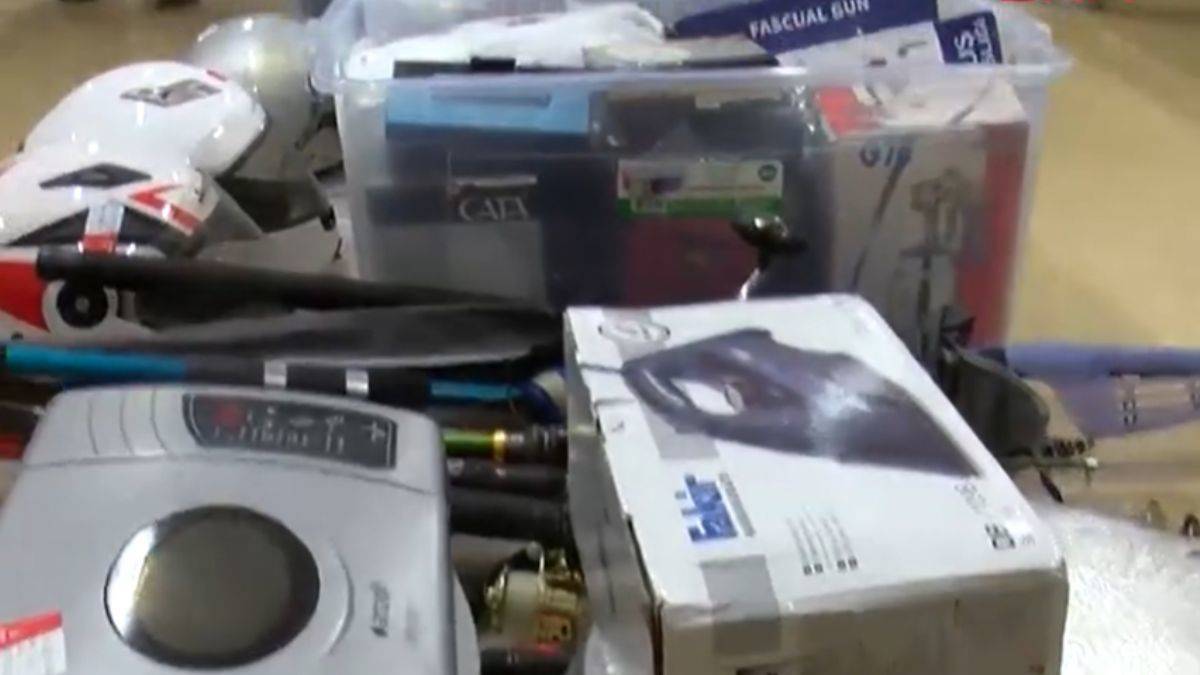 İETT'de unutulan 2 bin 66 eşya 550 bin liraya satıldı