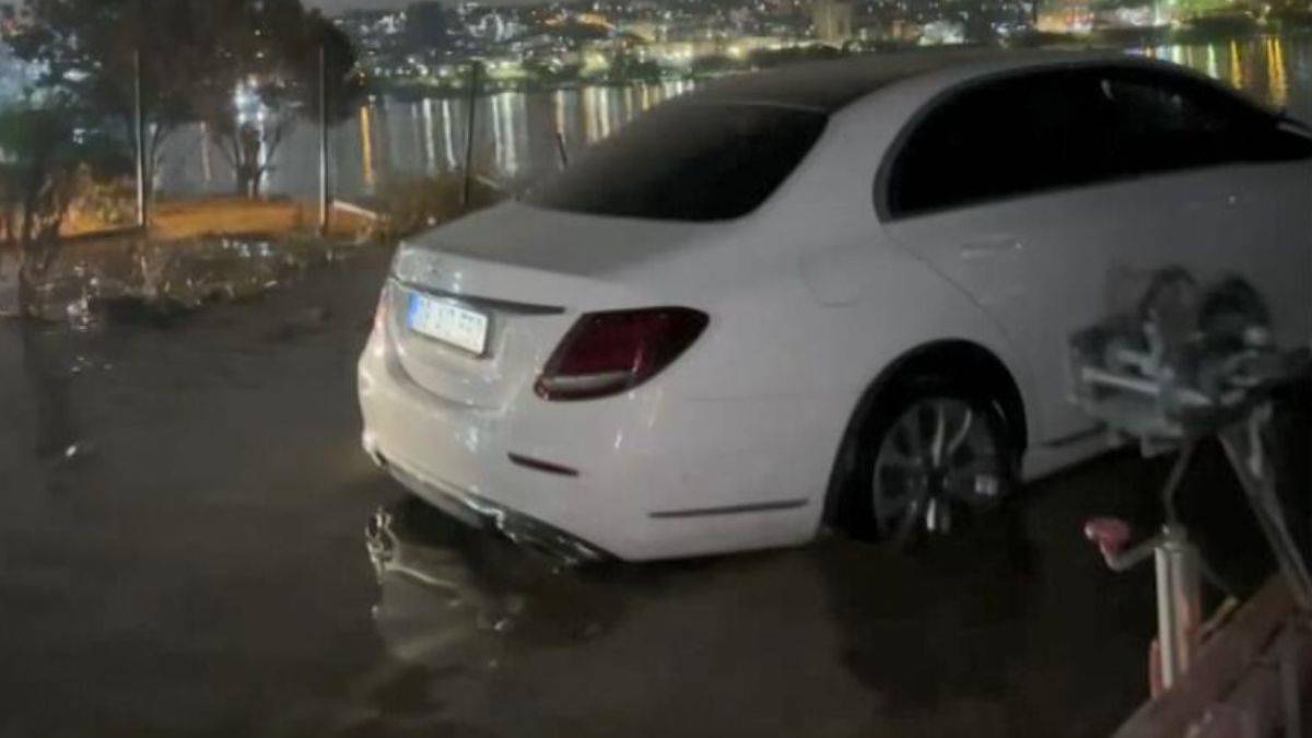 'Selde araba gitmesin diye ağaca bağladık'