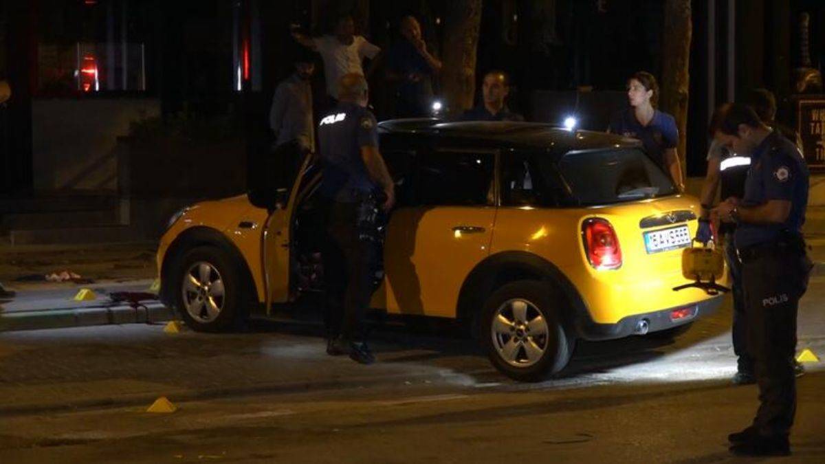 Eğlence mekanı girişinde silahlı çatışma; 1 ölü 3 yaralı