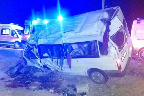 Niğde'de kaza: Çok sayıda yaralı var