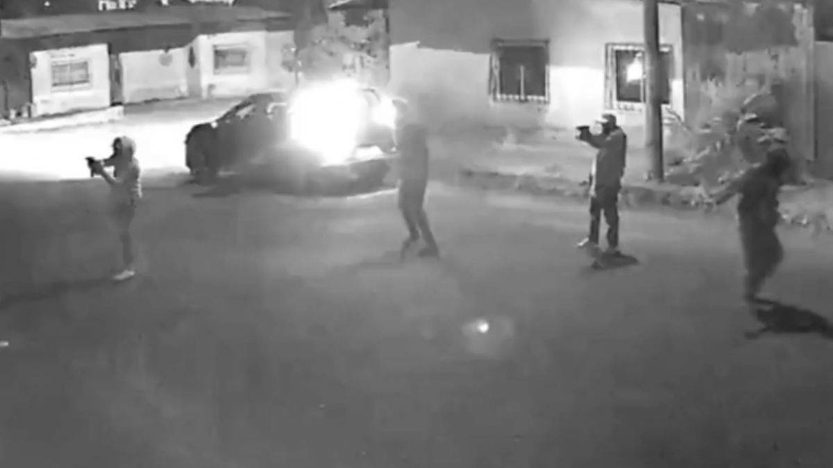 El bombasını atmayı unuttular: 4 ölü