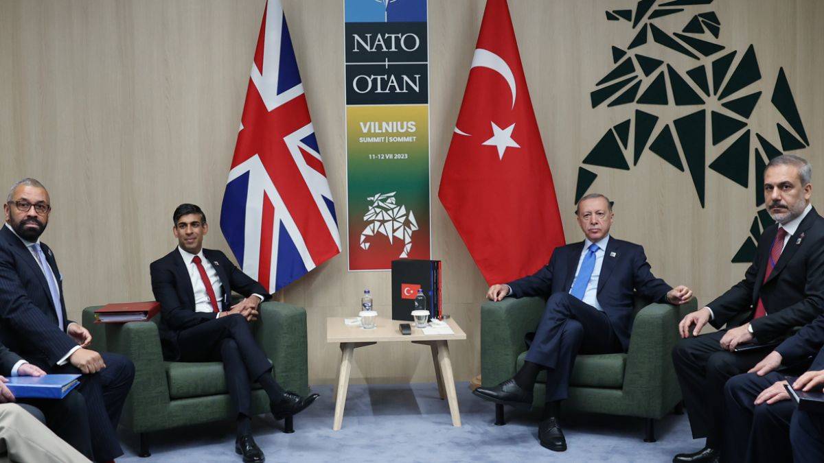 Erdoğan'dan İngilizlere sert tepki ve Türkiye-Rusya ilişkileri