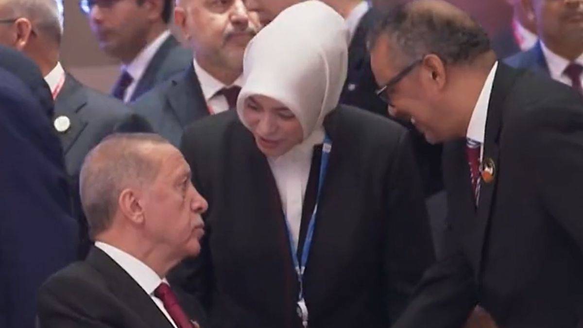 G20 Liderler Zirvesi'nde Erdoğan'a yoğun ilgi