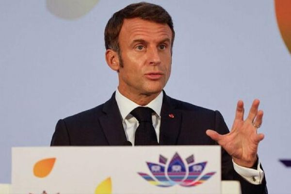 Macron iklim değişikliği ile mücadele konusunda G20 ülkelerini yetersiz kalmakla suçladı