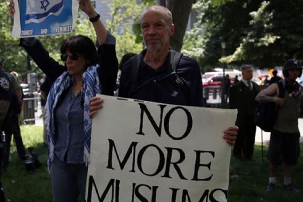 ABD'de artan Müslüman karşıtlığı toplumsal kutuplaşmayı tetikliyor