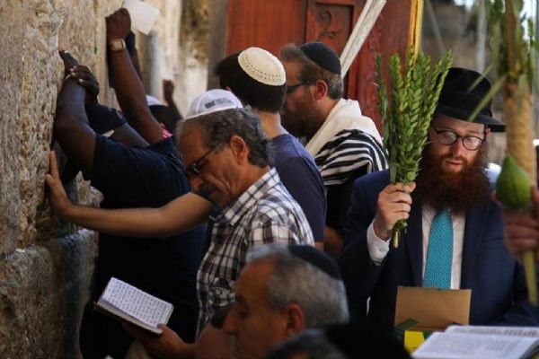 İsrail dini bayramları sebebiyle sıkı tedbirler alıyor