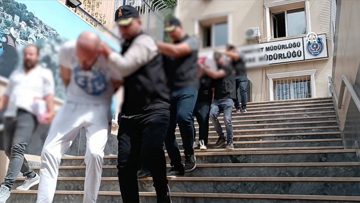 İstanbul'da çatışma; İsveçli 5 kişi tutuklandı