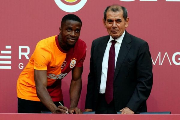 Süper Lig'de 276 futbolcu transferi gerçekleşti