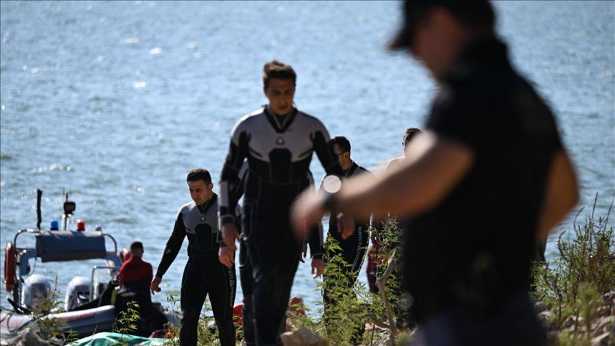 Düşen helikopterdeki 3 personelin cenazelerine ulaşıldı