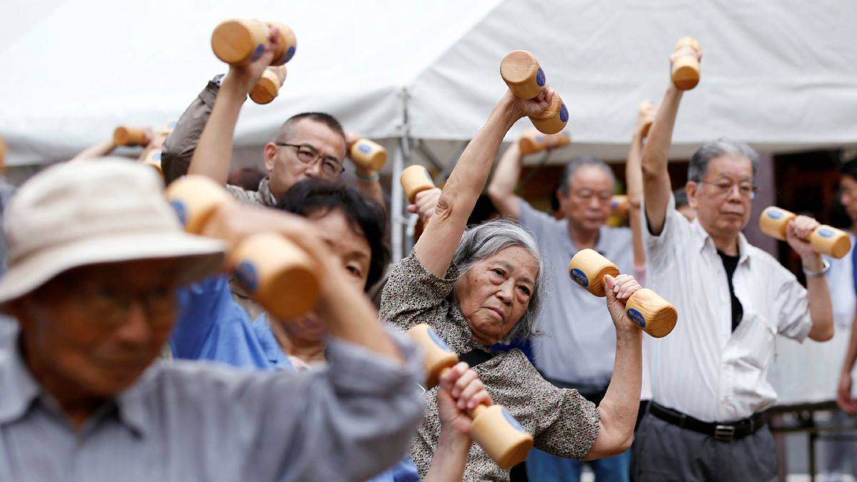 Japonya iyice yaşlandı, 80'likler çoğaldı