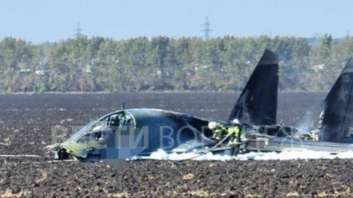Rusya'da Su-34 savaş uçağı düştü