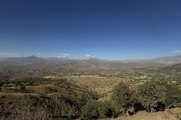 ''24 saat içinde buraları terk edin'' uyarısı: İran'ın bombardımanından korkuyoruz