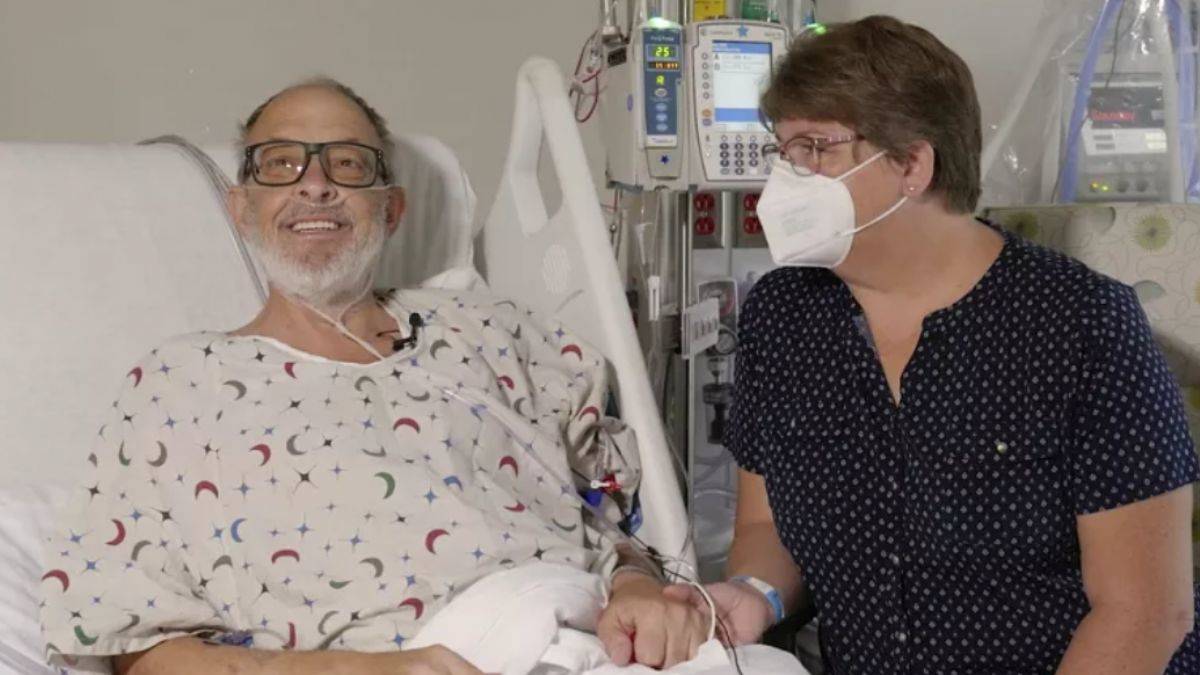 Domuz kalbiyle hayata döndü