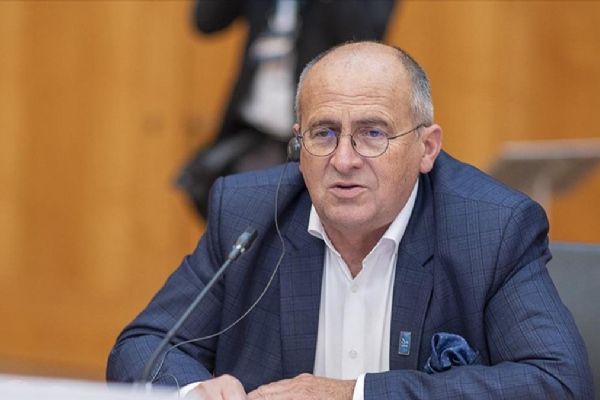 Polonya ile Almanya arasında gerilim: İç işlerimize karışamazsınız