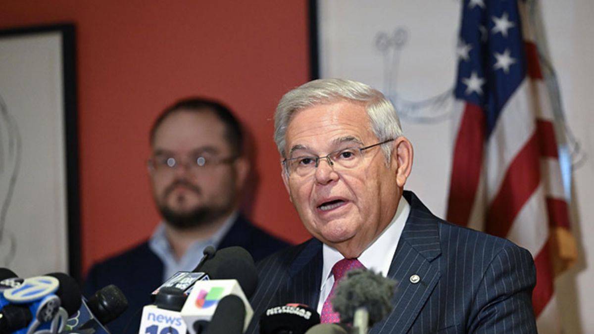 Türkiye düşmanı Menendez sorulardan kaçtı