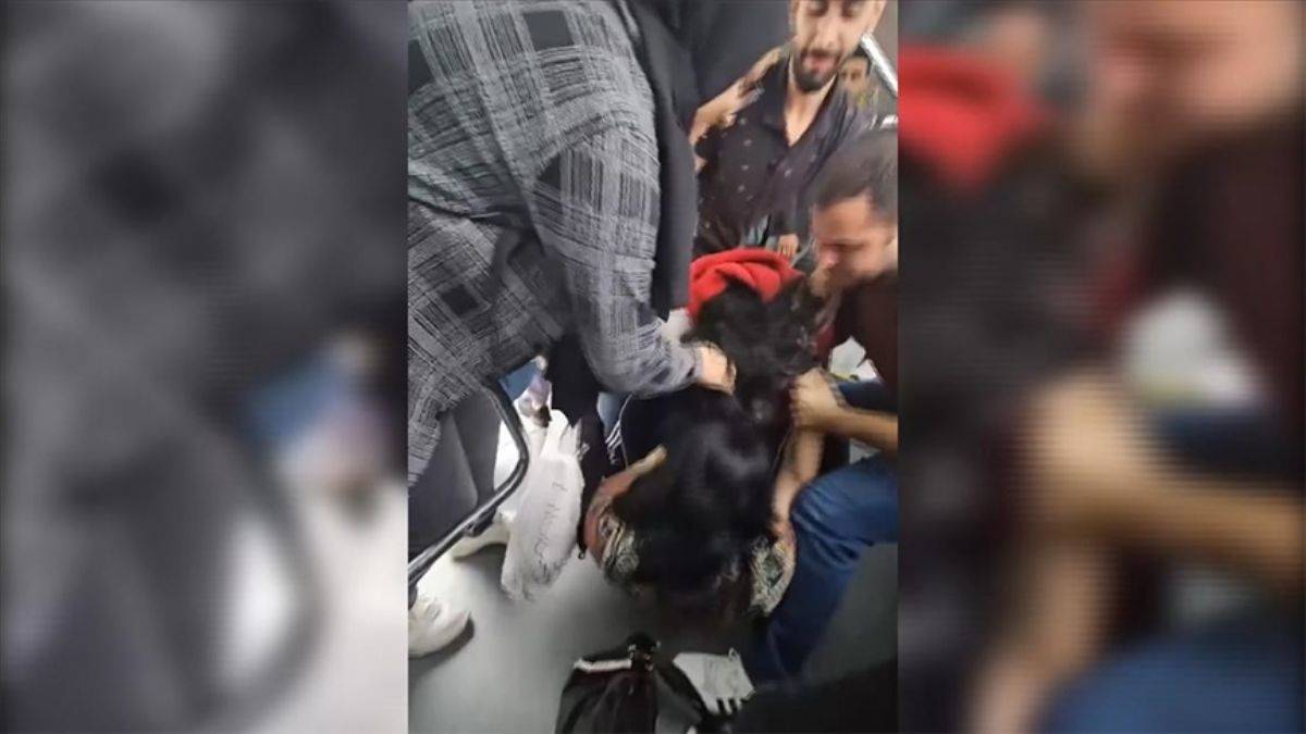 Kadınların otobüste koltuk kavgası