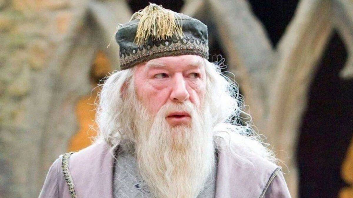 Harry Potter'ın 'Dumbledor'u Michael Gambon öldü