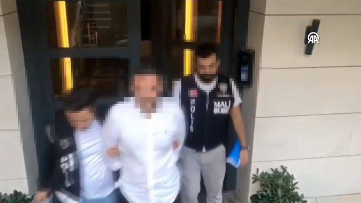 FETÖ talimatıyla Bank Asya'ya milyonlarca lira yatırdıkları ortaya çıktı