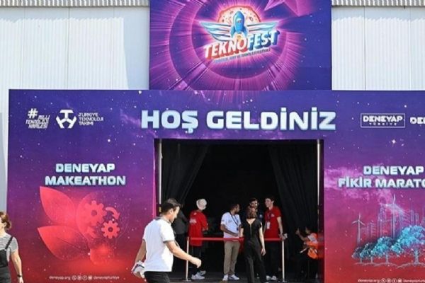 TEKNOFEST İzmir'deki ''Deneyap Fikir Maratonu''nda final başladı
