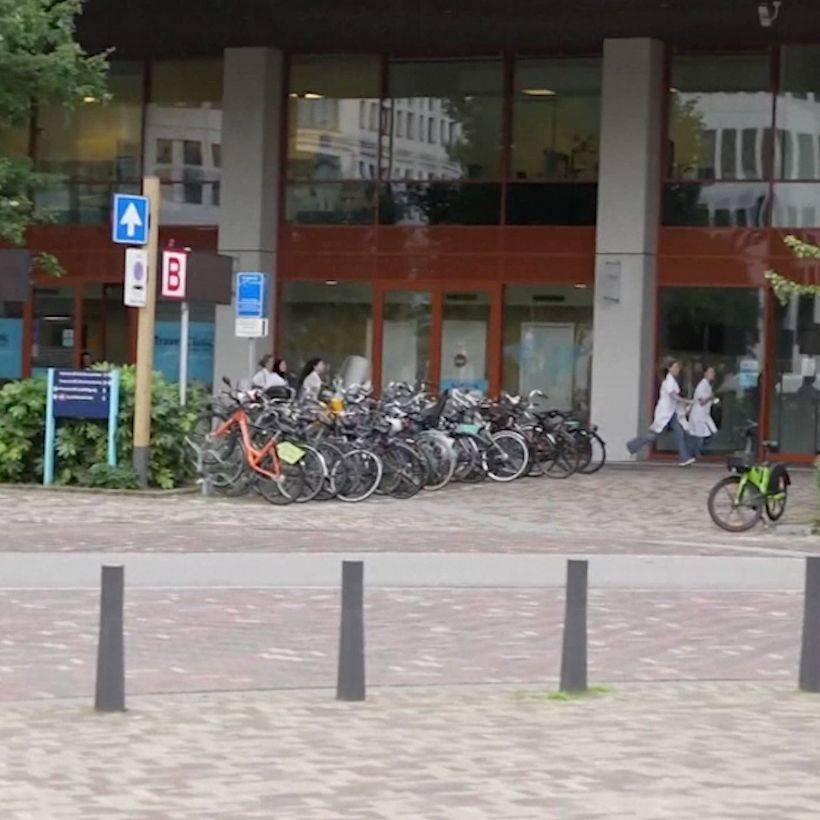 Hollanda'da eve ve hastaneye silahlı saldırı: 3 kişi hayatını kaybetti