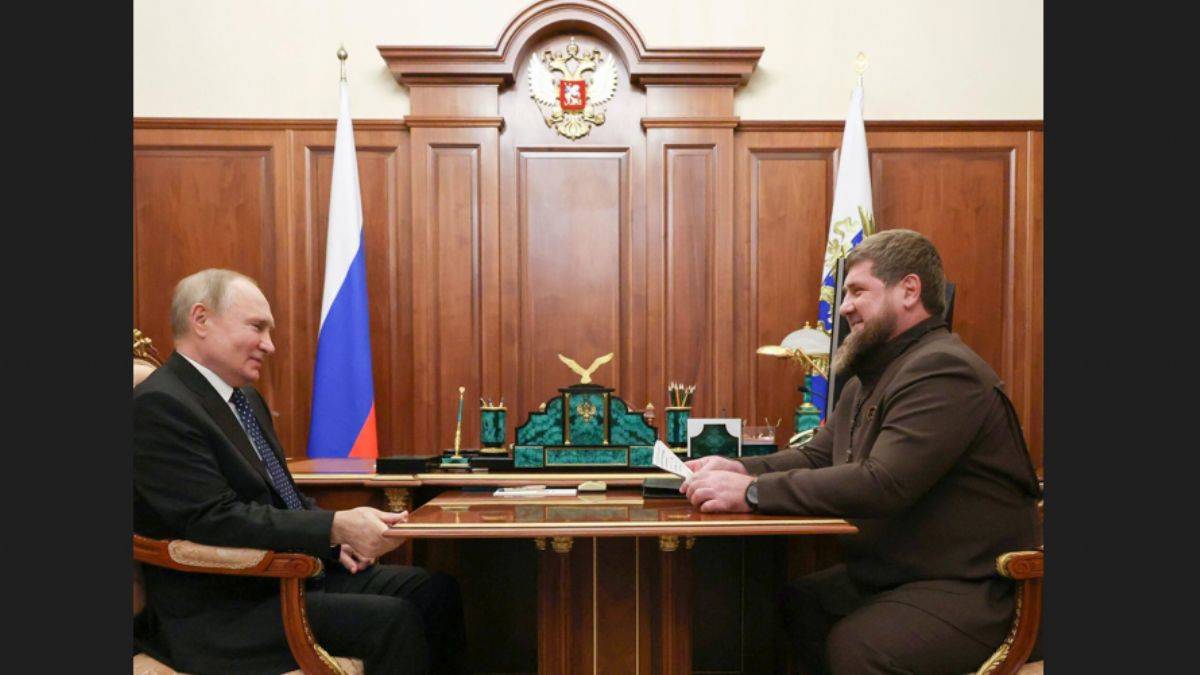 Kadirov, Putin'in huzurunda: 'Emrinizdeyim'