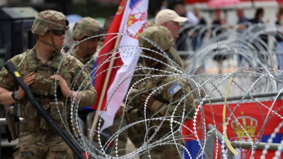 ABD'den Sırbistan'a geri çekilme uyarısı