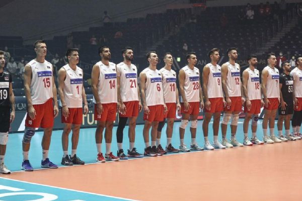 Olimpiyat yolunda ilk galibiyet! Filenin Efeleri'nden harika başlangıç