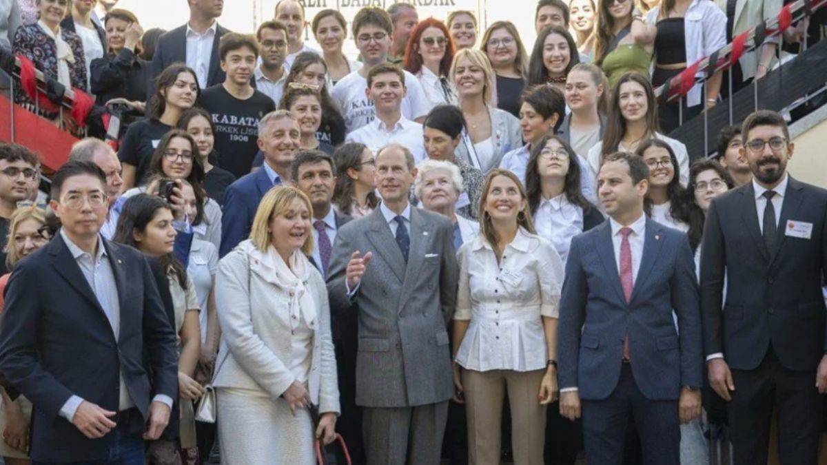 Prens Edward, Kabataş Erkek Lisesi'ni neden ziyaret etti?