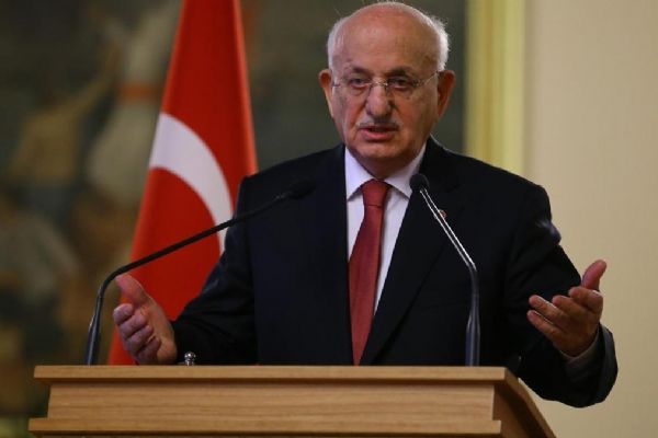 Kahraman'dan ''onarım değil yeni anayasa'' önerisi: Onlar sadece bir kaynak