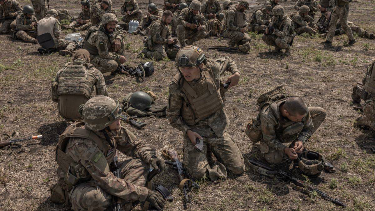 İngiltere: Ukrayna savaşta kalmalı, pes etmeyin