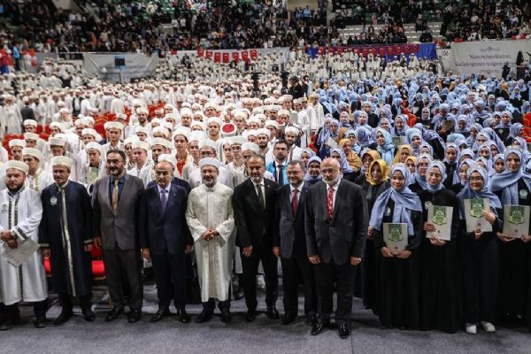 Erbaş, Bursa'da toplu icazet merasimine katıldı