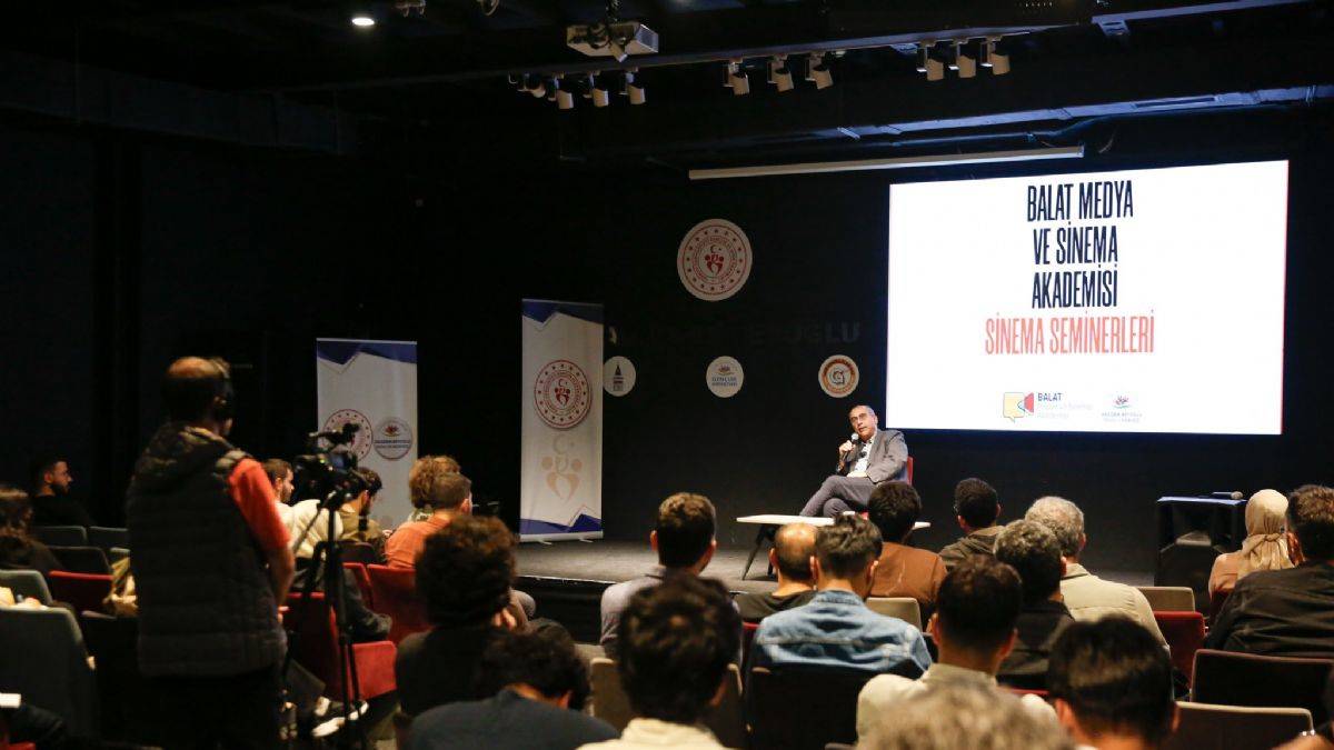 Yönetmen Derviş Zaim'e göre sinema ve gelenek