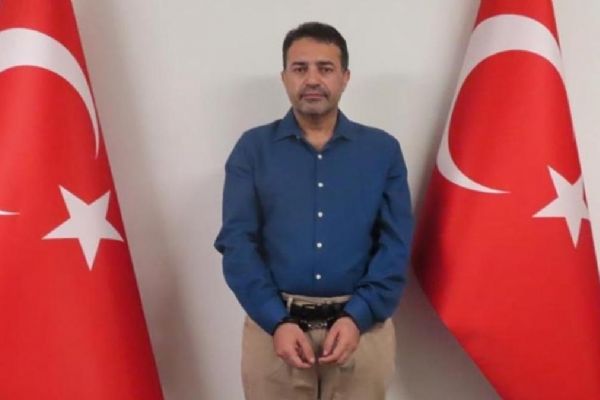 MİT'ten FETÖ operasyonu! Yakalanarak Türkiye'ye getirildi