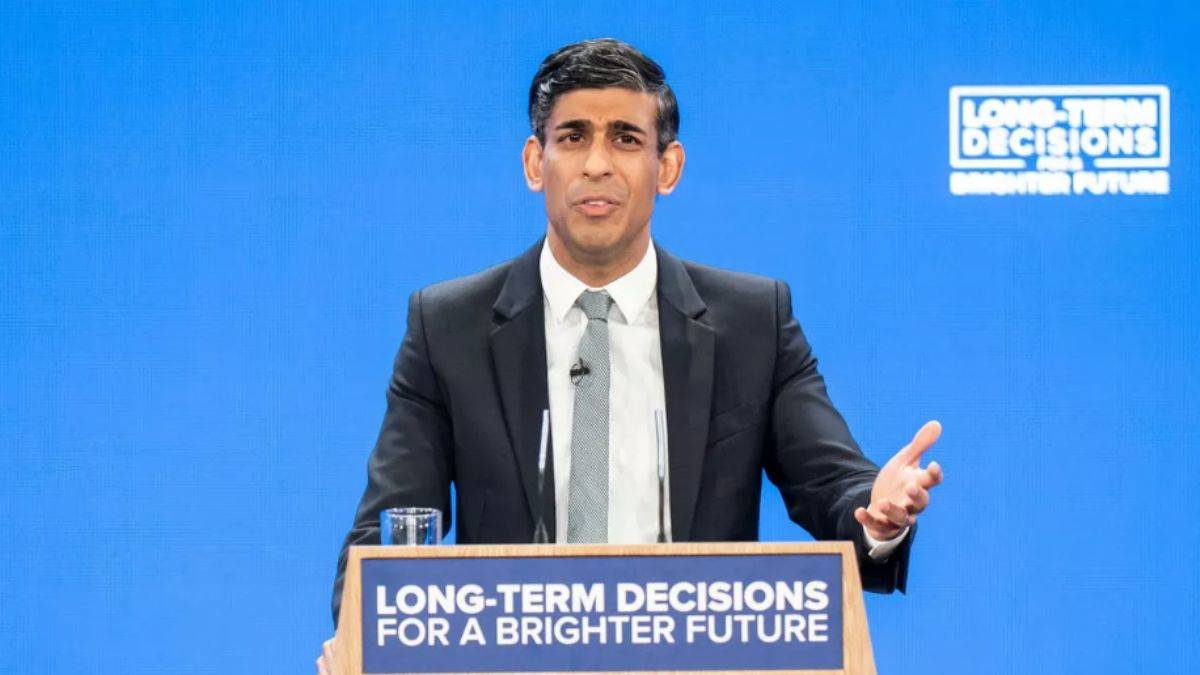 Sunak'tan 'trans' karşıtı çıkış: Erkek erkektir, kadın kadındır