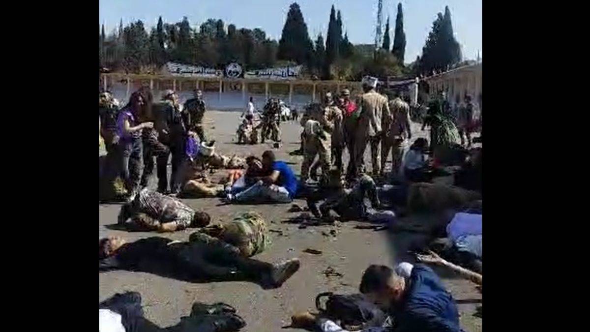 Esad rejiminin askeri akademisine saldırı: En az 100 ölü