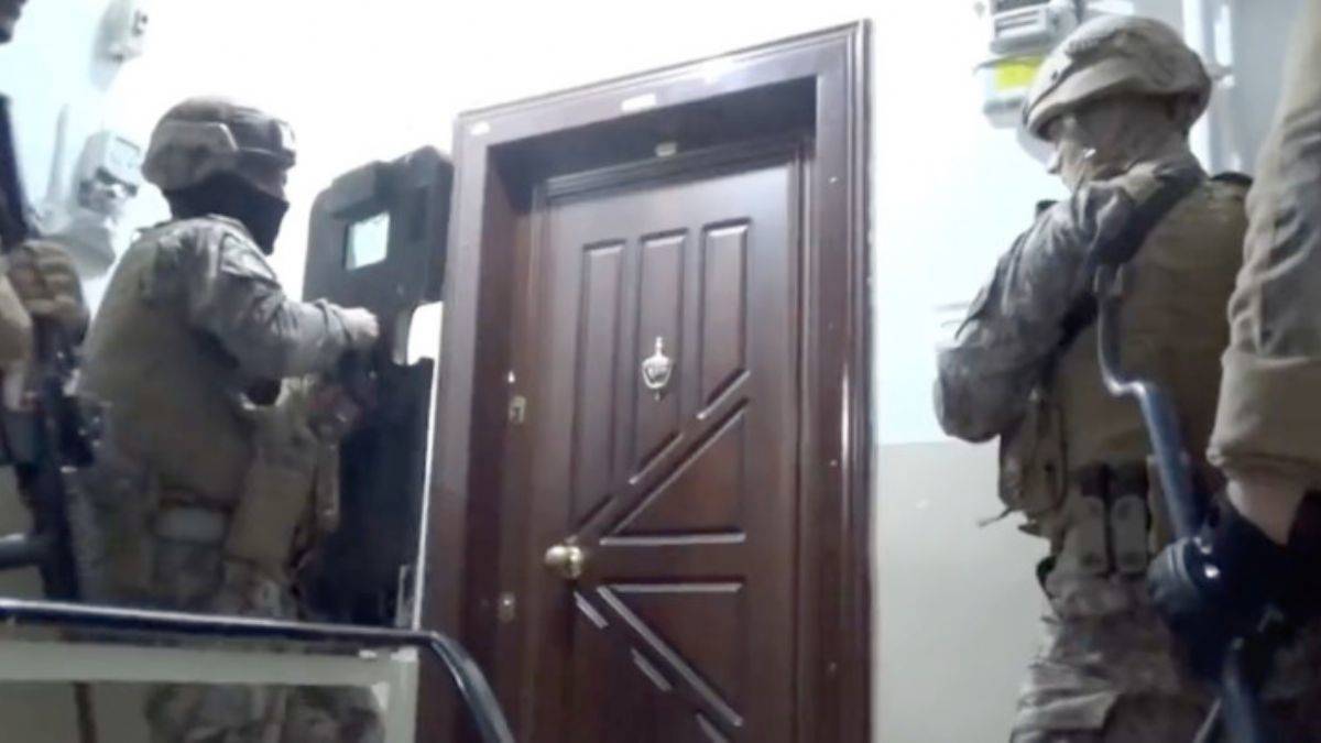 26 ilde eş zamanlı 'IŞİD' operasyonları: 92 gözaltı