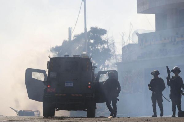 İşgalci İsrail güçleri bir Filistinliyi daha şehit etti