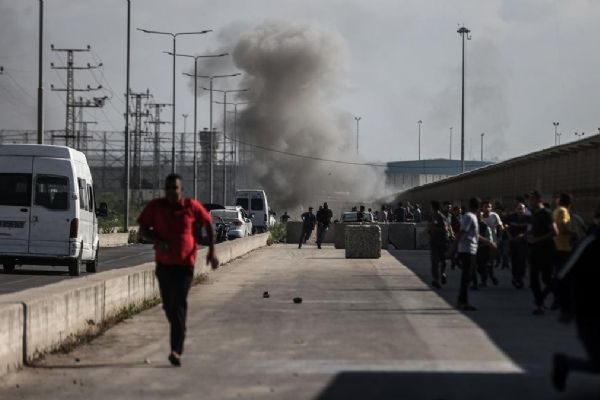 İsrail ordusundan Gazze Şeridi'ne hava saldırısı